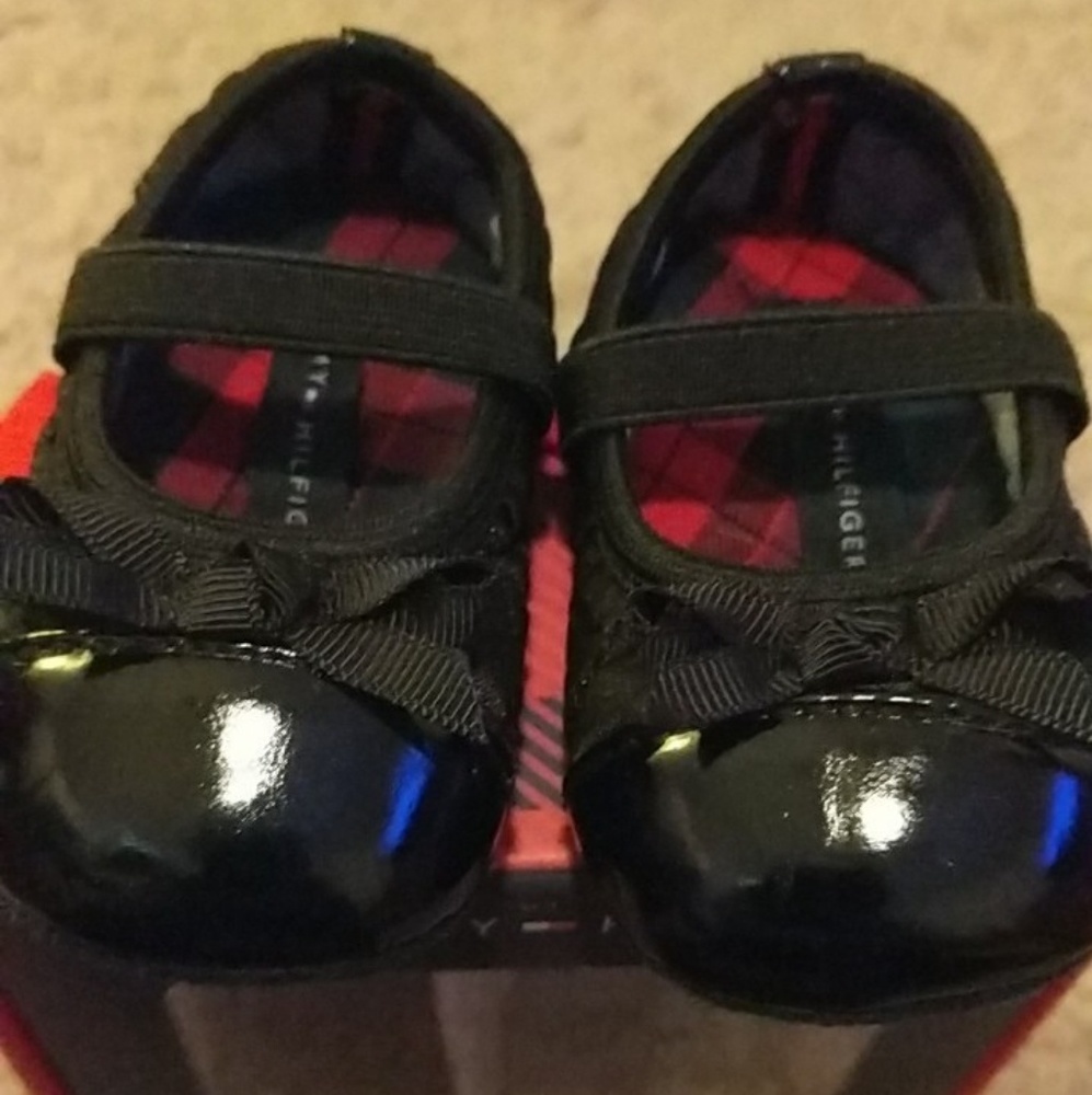 Shoes/crib